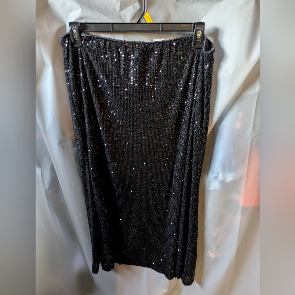 Old Navy Black Sequin Skirt